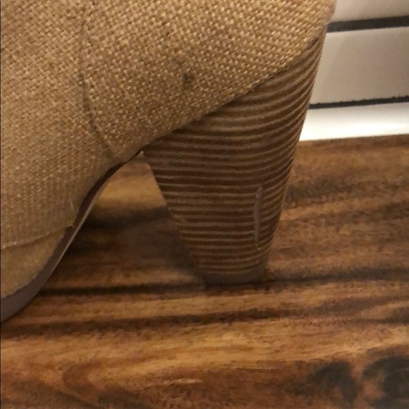 Seychelles Booties - Picture 3 of 4